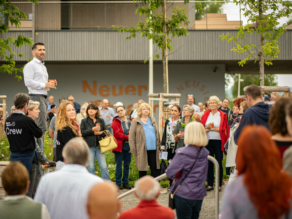 Besichtigung Breitenbrunner Bevölkerung c Andreas Hafenscher 2