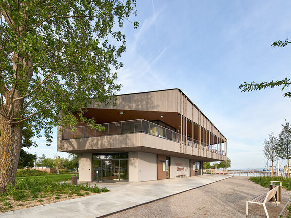 Marina Gebäude Neuer Strand Neusiedler See c Toni Rappersberger 2